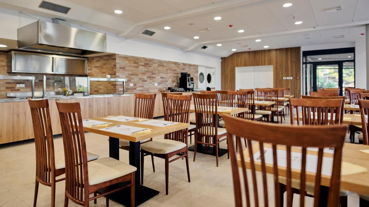 Colentum Resort Муртер Екстериор снимка